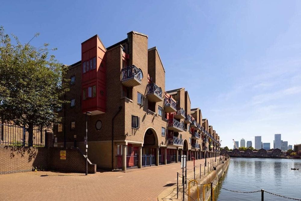 undefined The Shadwell Secret - Contemporary 4bdr House