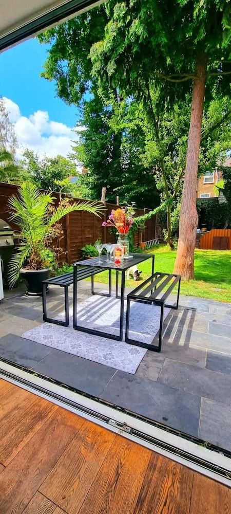 Stylish 3 Bedroom Townhouse in Brockley With Large Garden Basic Townhome, Multiple Beds 27