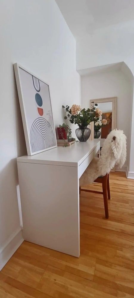 undefined Stylish 3 Bedroom Townhouse in Brockley With Large Garden 3