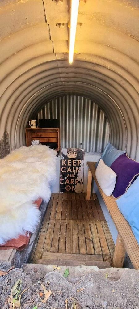 undefined Stylish 3 Bedroom Townhouse in Brockley With Large Garden