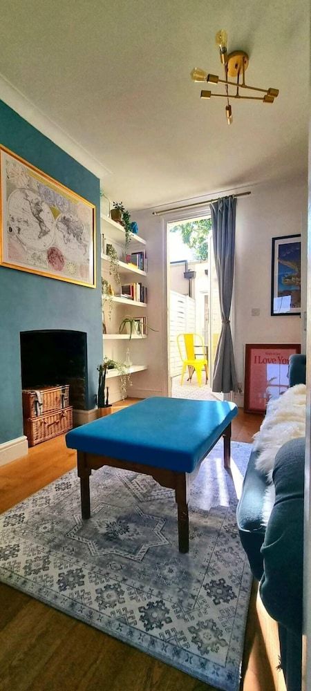 Stylish 3 Bedroom Townhouse in Brockley With Large Garden Basic Townhome, Multiple Beds 32