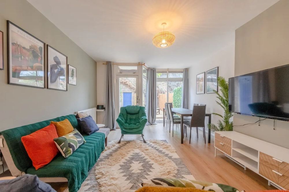 Central 3 Bedroom House With Garden Basic House, Multiple Beds 30