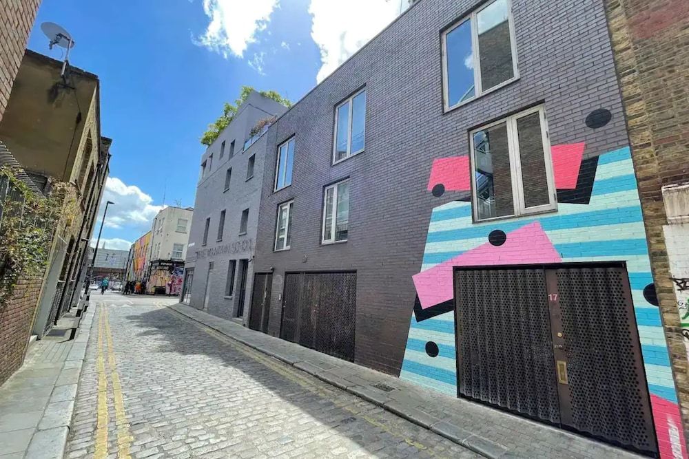 undefined Bright and Stylish 2 Bedroom House in Shoreditch 2