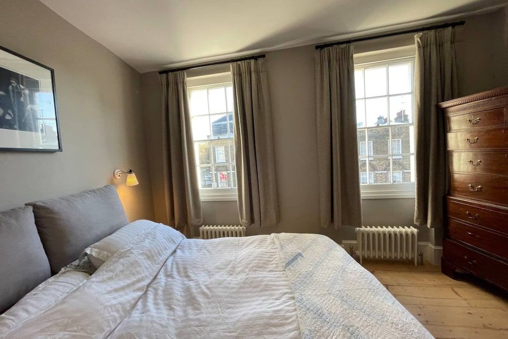 undefined Beautiful 4 Bedroom Family Home in Clerkenwell 5