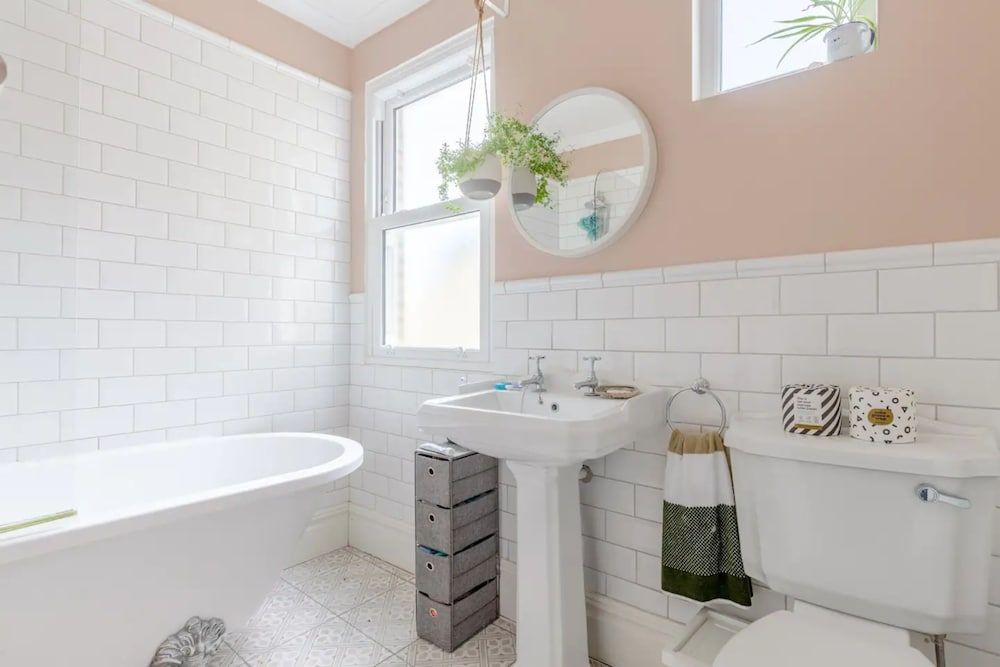 undefined Spacious 2 Bedroom Home in Lewisham 10