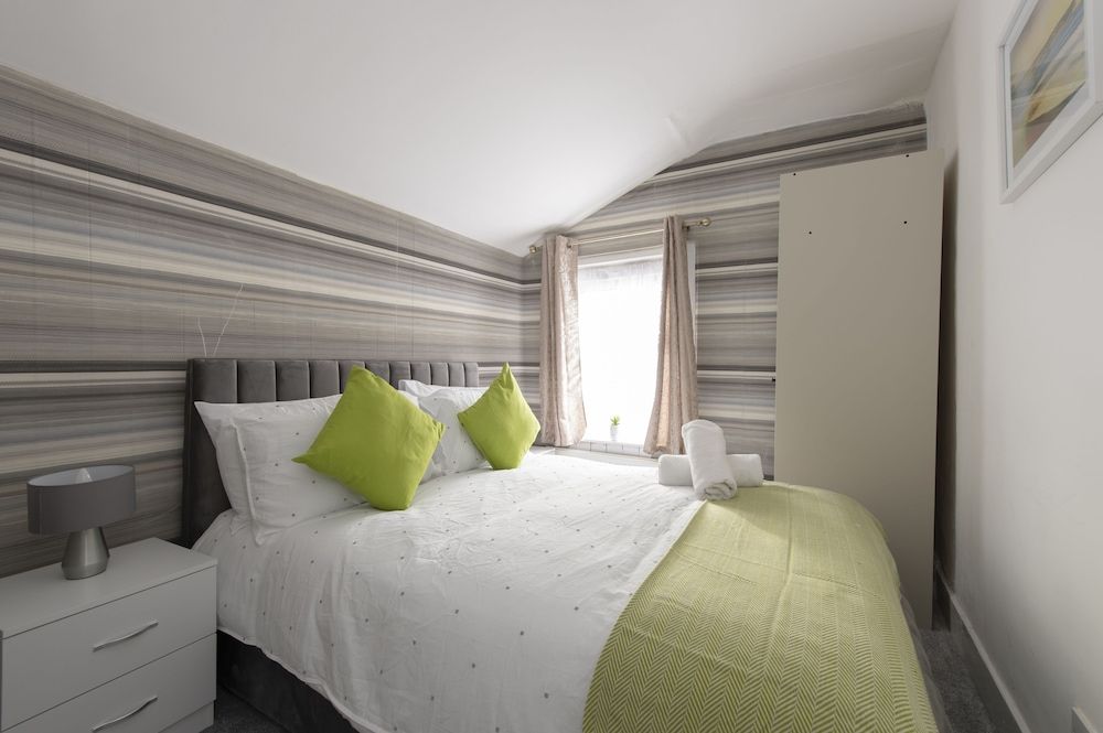 undefined Fortified Three Bedroom Home 7