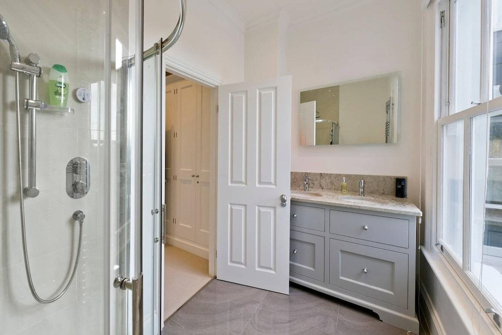 Long Stay Discounts - Spacious 4bed Battersea House 14