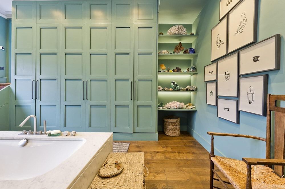 Gorgeous Stylish Interior Designed 5 Bed Home in Holland Park - Superb Location House 29