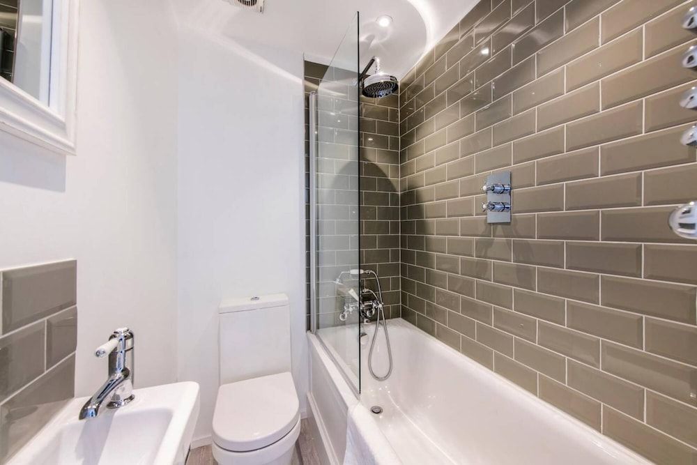 undefined Divine 3 Bed Mews-house Battersea 7