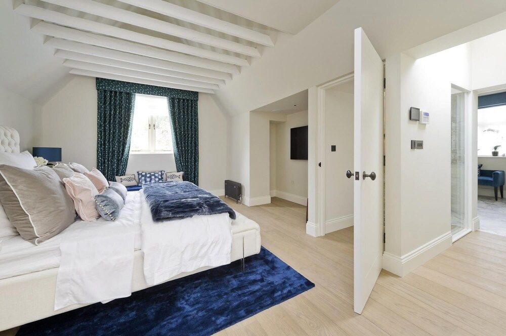 Stunning Fulham Apartment House 23