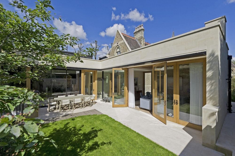 Stunning Fulham Apartment House 47