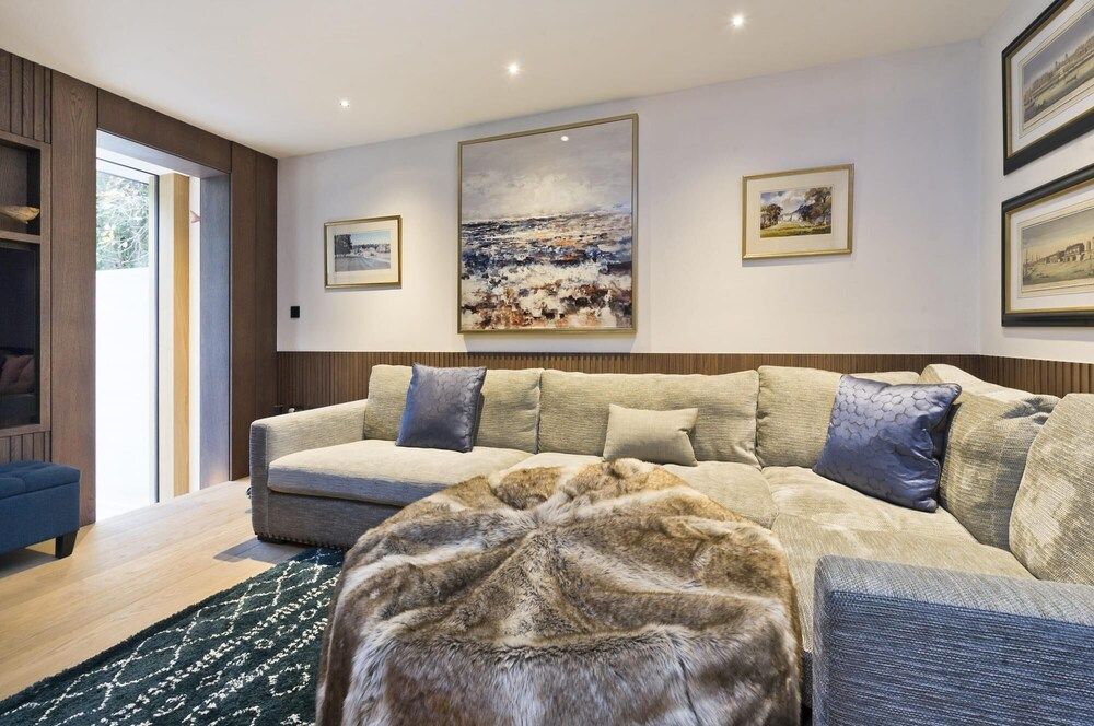 Stunning Fulham Apartment House 12