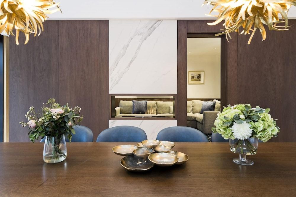 undefined Stunning Fulham Apartment 9