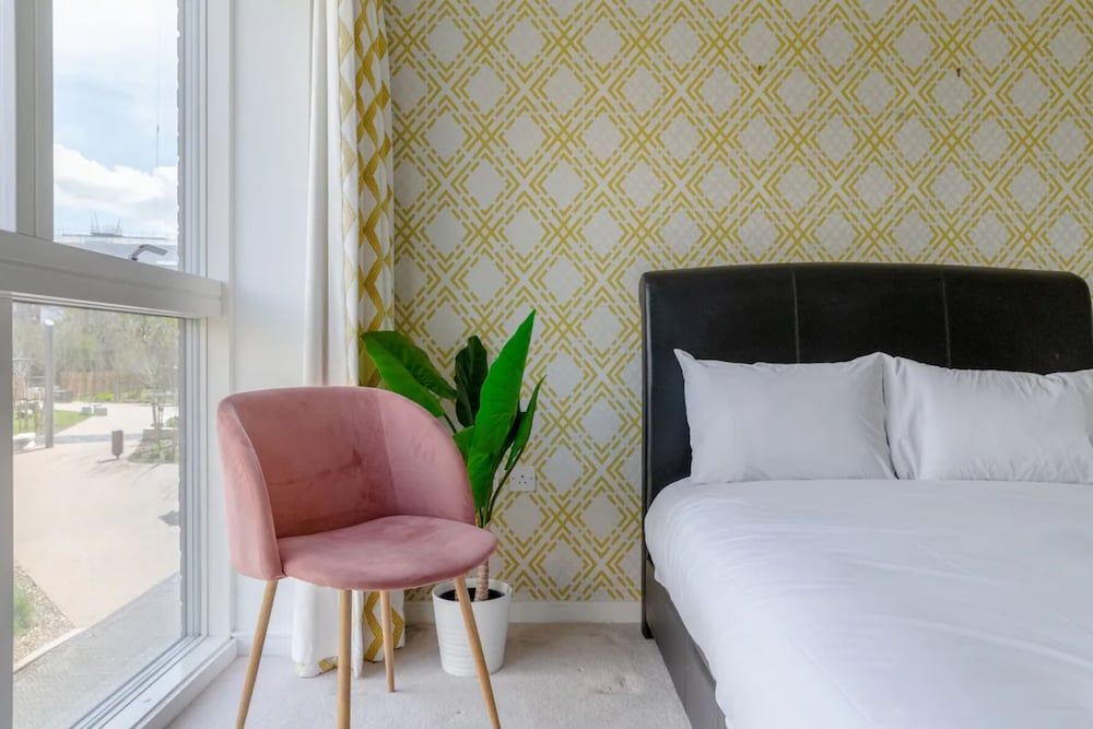 Spacious & Family Friendly 3BD House - Stratford Basic House, Multiple Beds 5