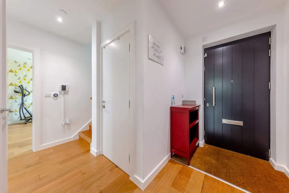 Spacious & Family Friendly 3BD House - Stratford Basic House, Multiple Beds 23