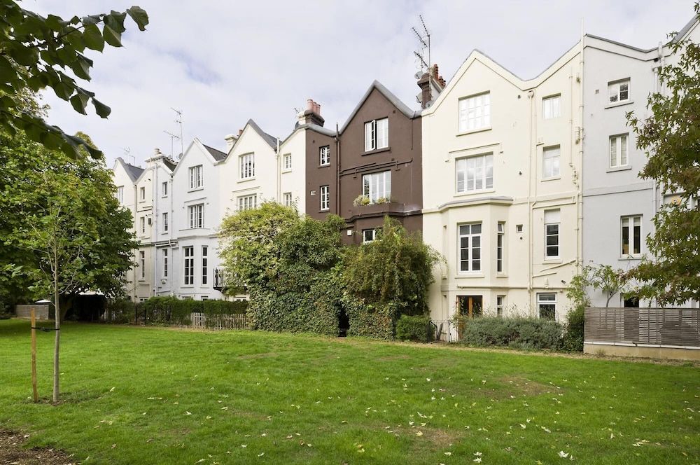 undefined Stylish 5 Bed House in St John s Wood Maida Vale 8