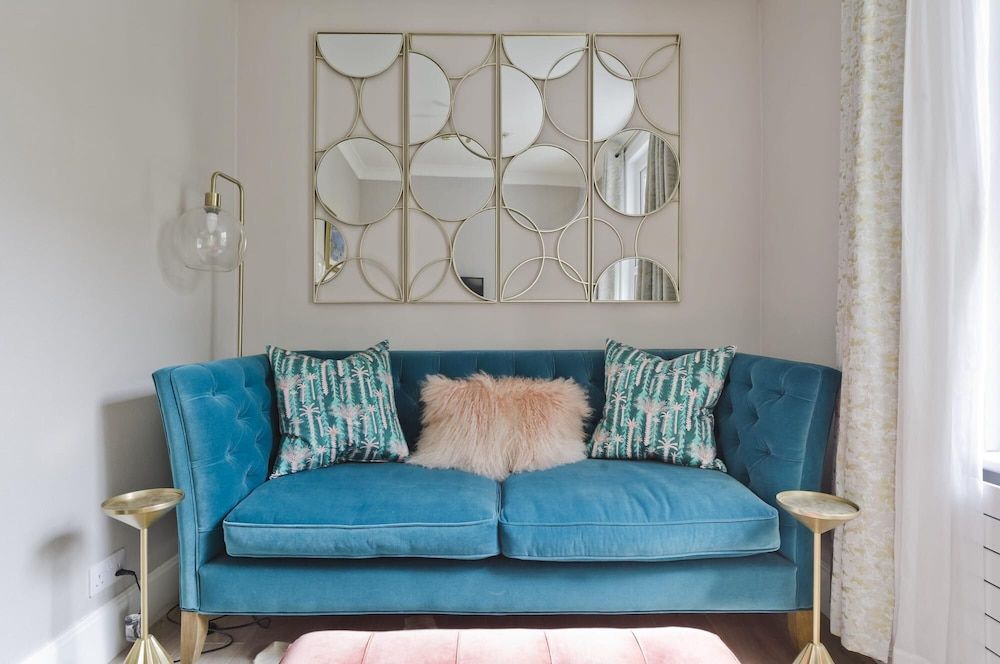 undefined Sweet Modern 1 bed House in Shepherds Bush w Parking 6