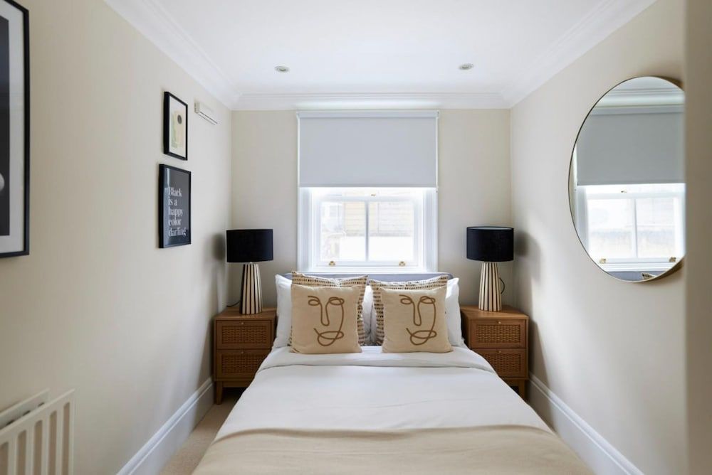 The South Kensington Wonder - Trendy 3bdr House With Garden House 8