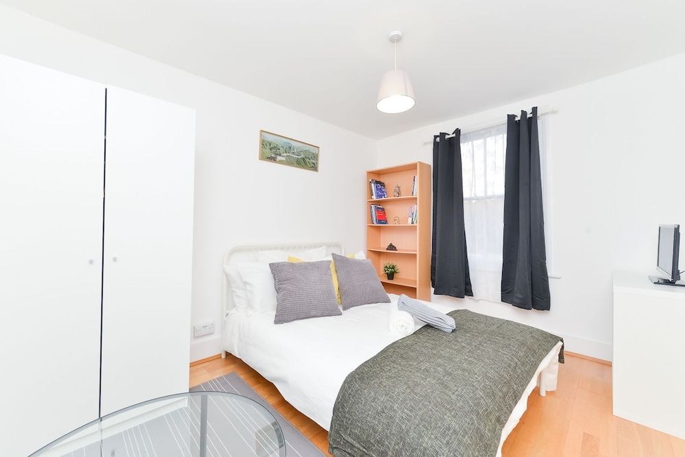 Raspberry Lodge Elephant Fabulous Room, Shared Bathroom 11