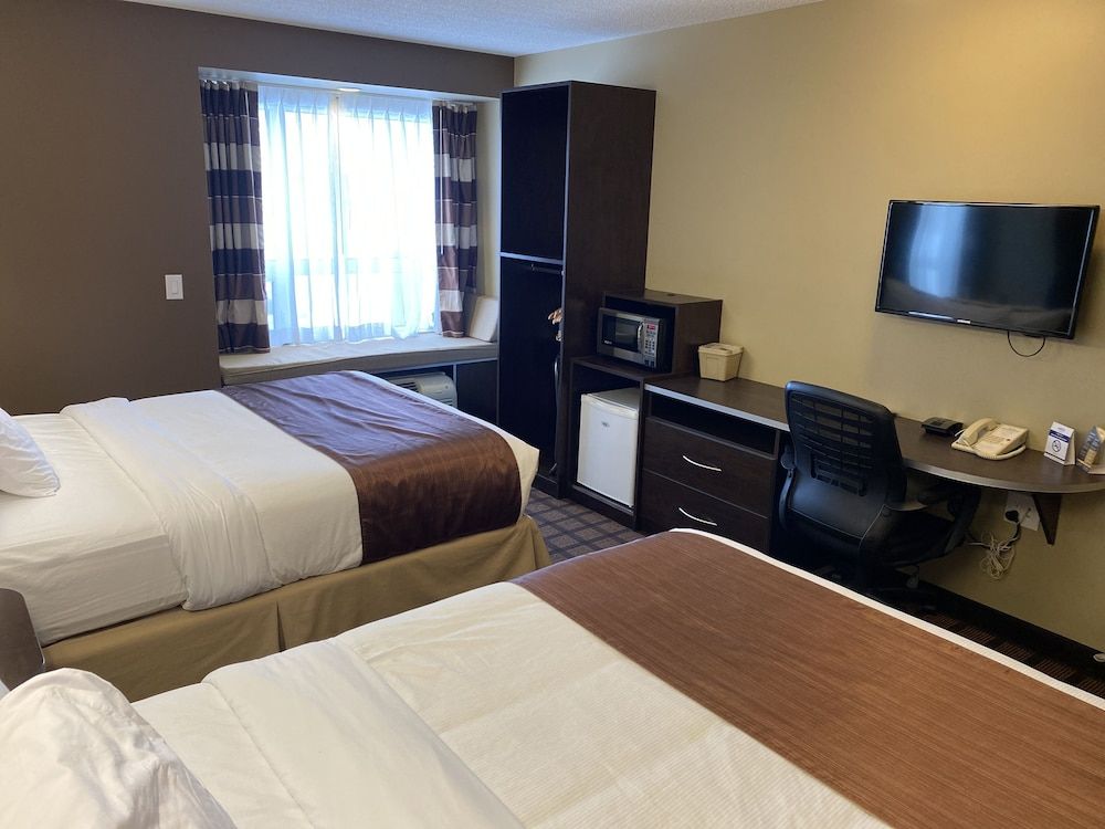 Standard Room, 2 Queen Beds, Accessible, Non Smoking