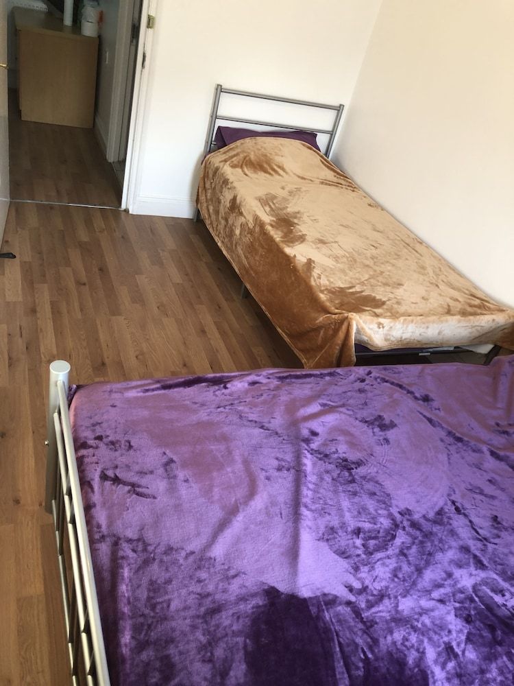 undefined ARS Guest House 2