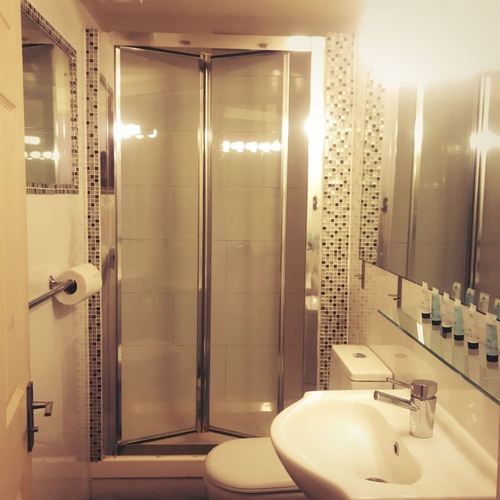 Tourian Lounge Hotel Double Room, 1 Double Bed 5