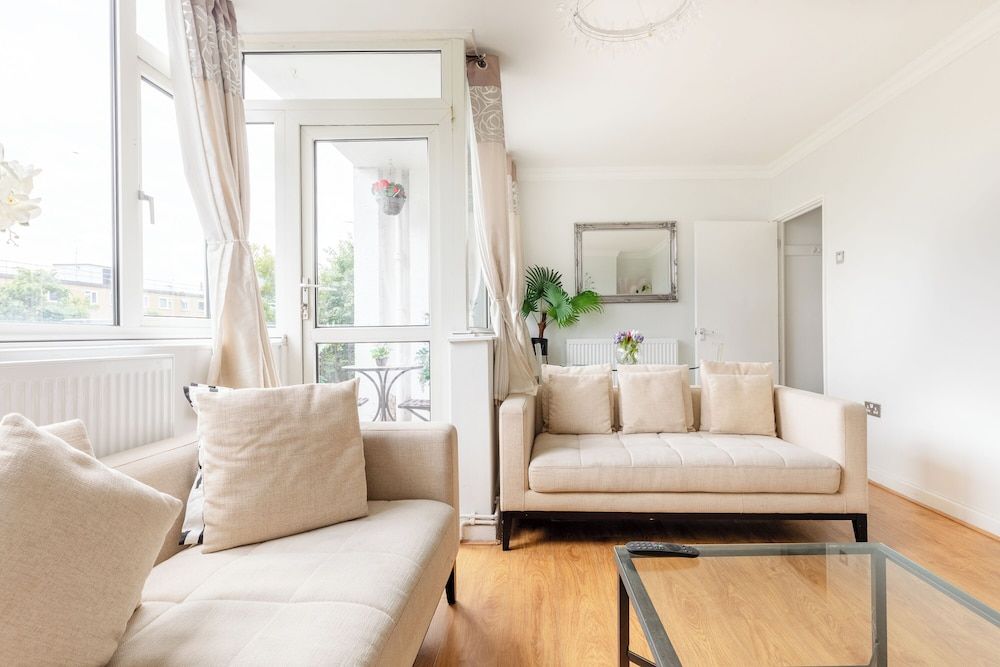 undefined 3 Bed Flat, Dedicated Workspace, Parking, 4KTV 10