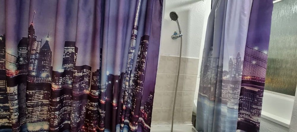 undefined Double Bedroom in Flat Share for Rent 3