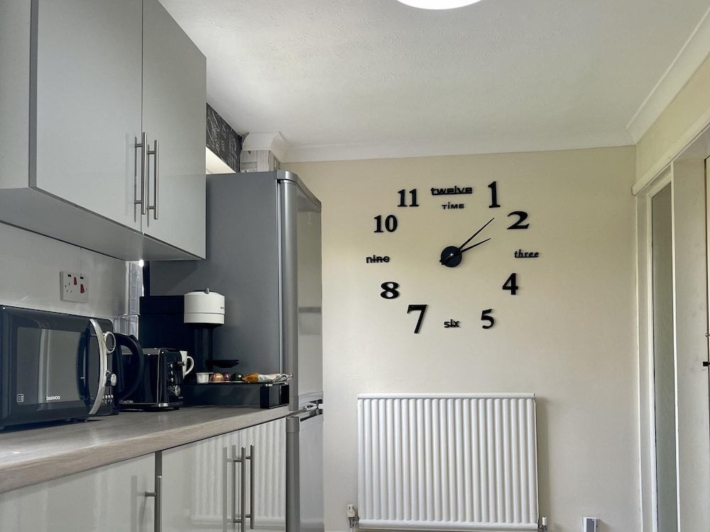 undefined Enjoy Lovely 4 bed Apartment With Garden 10