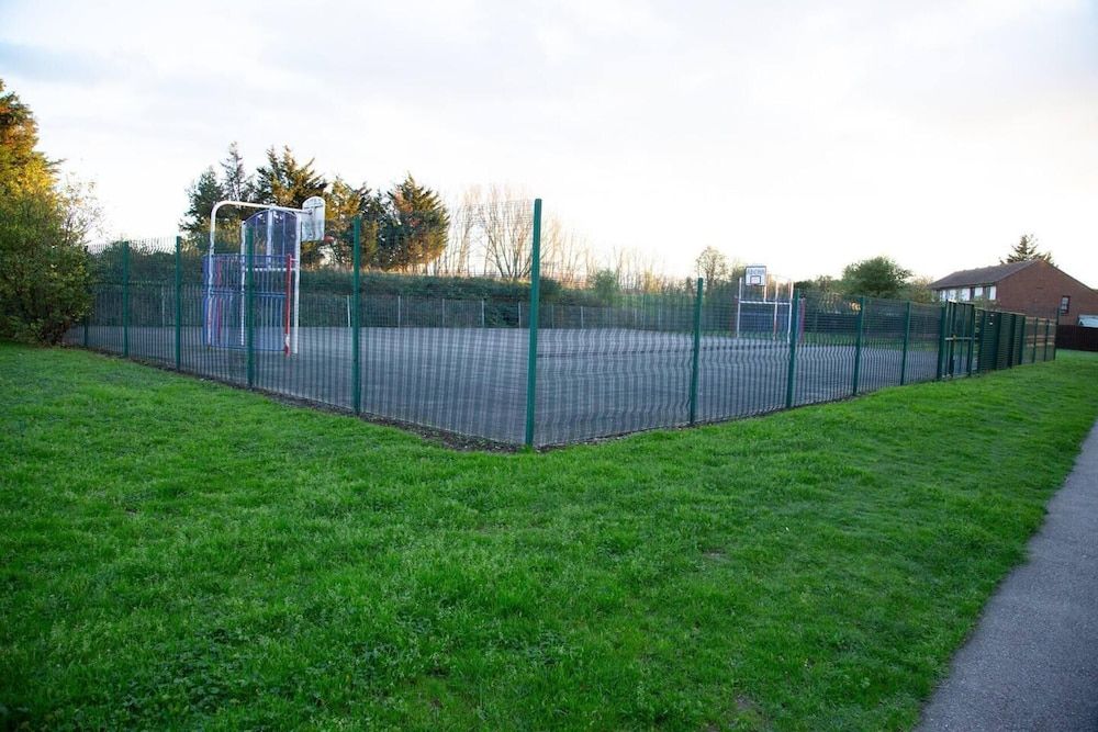 undefined Charming 2-bedroom House 3