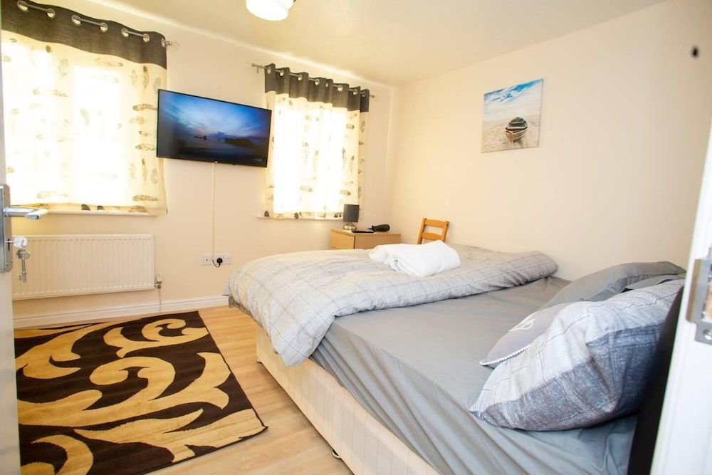 undefined Charming 2-bedroom House 6