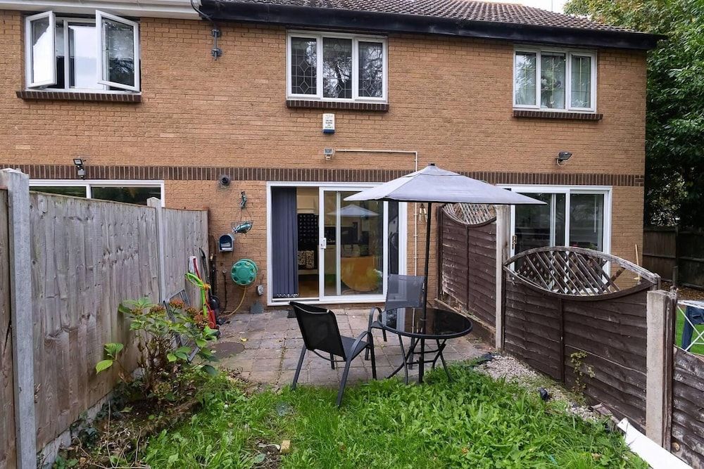 undefined 25 Mins to CL! London Amazing 2bedhome Sleeps 1-5 4