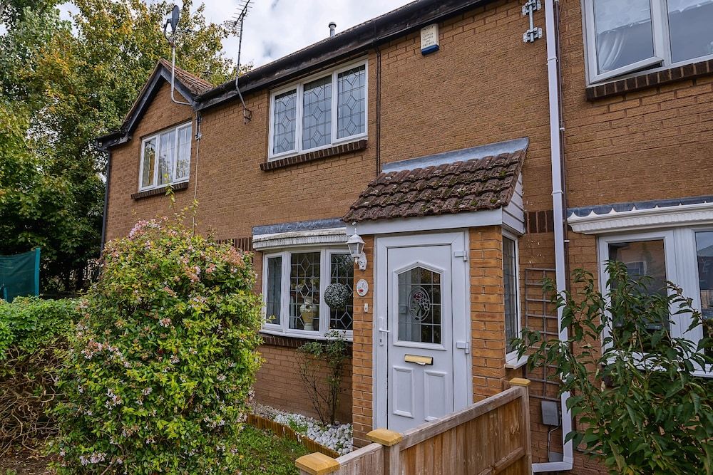 undefined 25 Mins to CL! London Amazing 2bedhome Sleeps 1-5 3