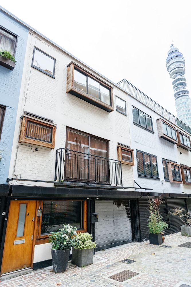 undefined Immaculate 3-bed House in Central London