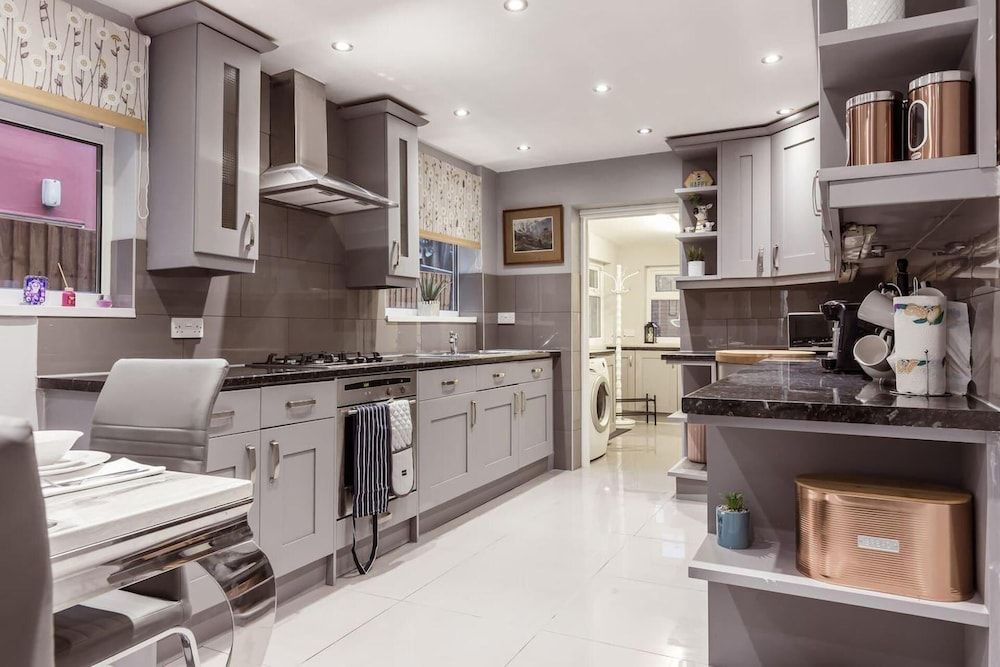 undefined North Central London House/ Sleeps8/garden/wifi 4