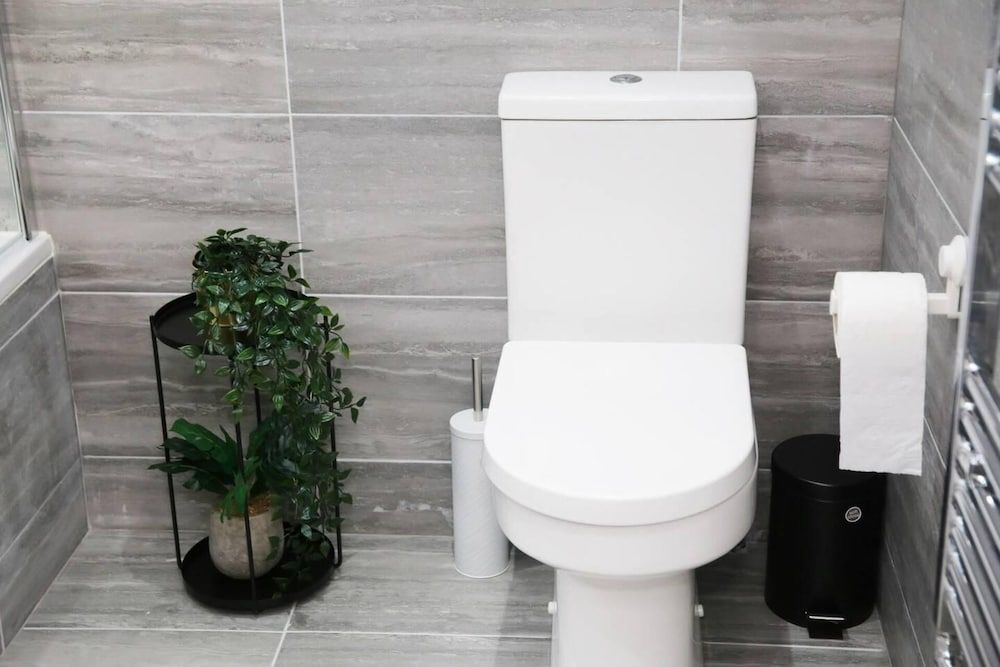 Deluxe 4-bed House Close2 Wembley Stadium House 31