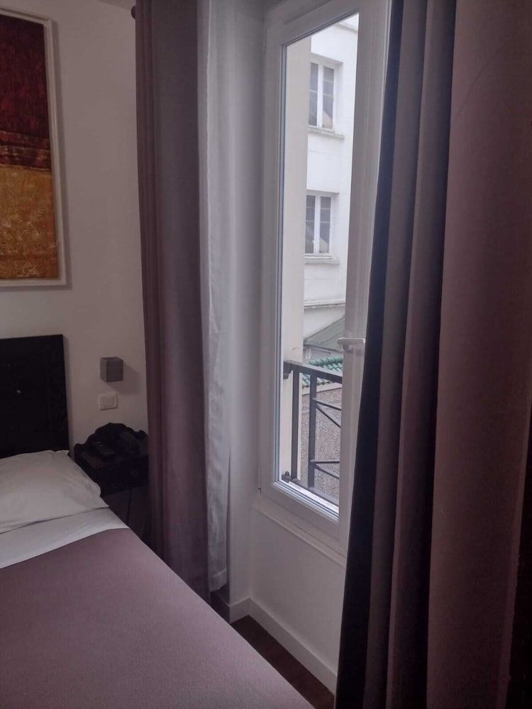Hotel Tingis Classic Double Room 3