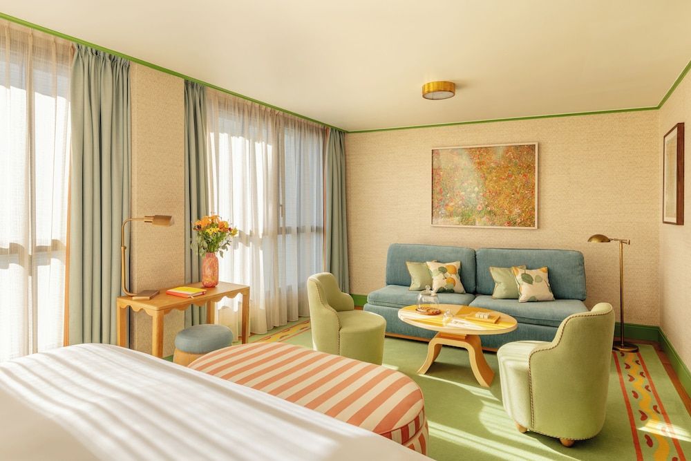 undefined La Fantaisie 5