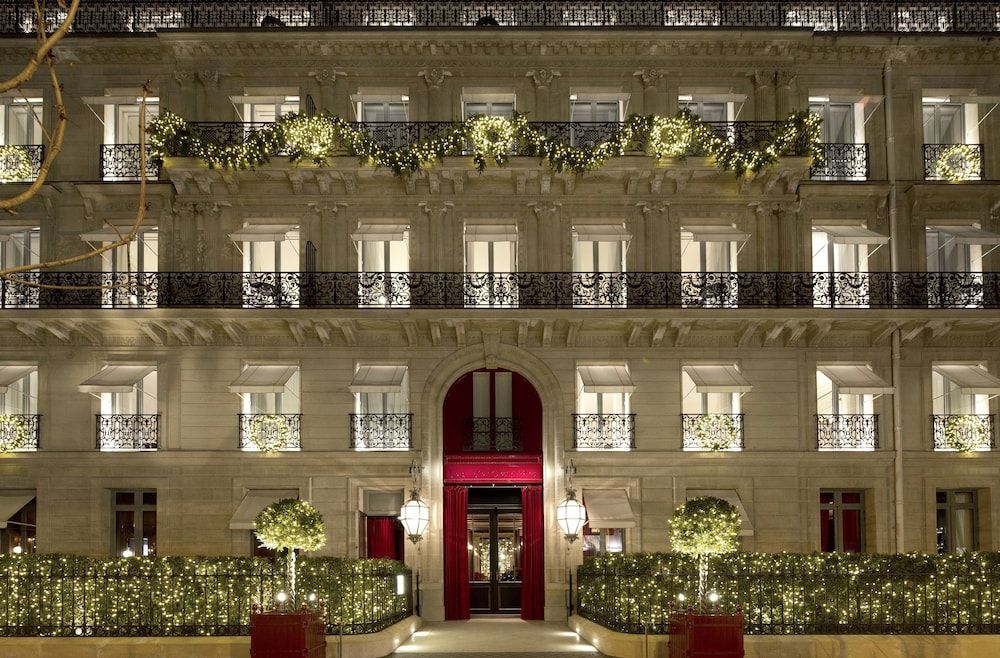 undefined La Reserve Paris Hotel and Spa 6