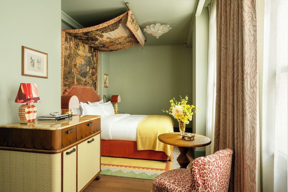 Hotel Le Grand Mazarin Classic Room 3