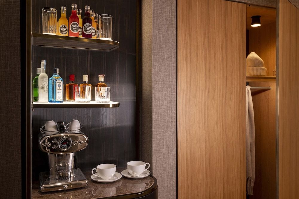 Villa-des-Prés Deluxe Double Room 6