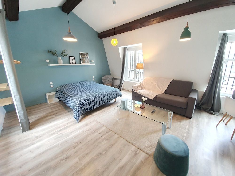 Home Sweet Home - Marais Superior Apartment 9