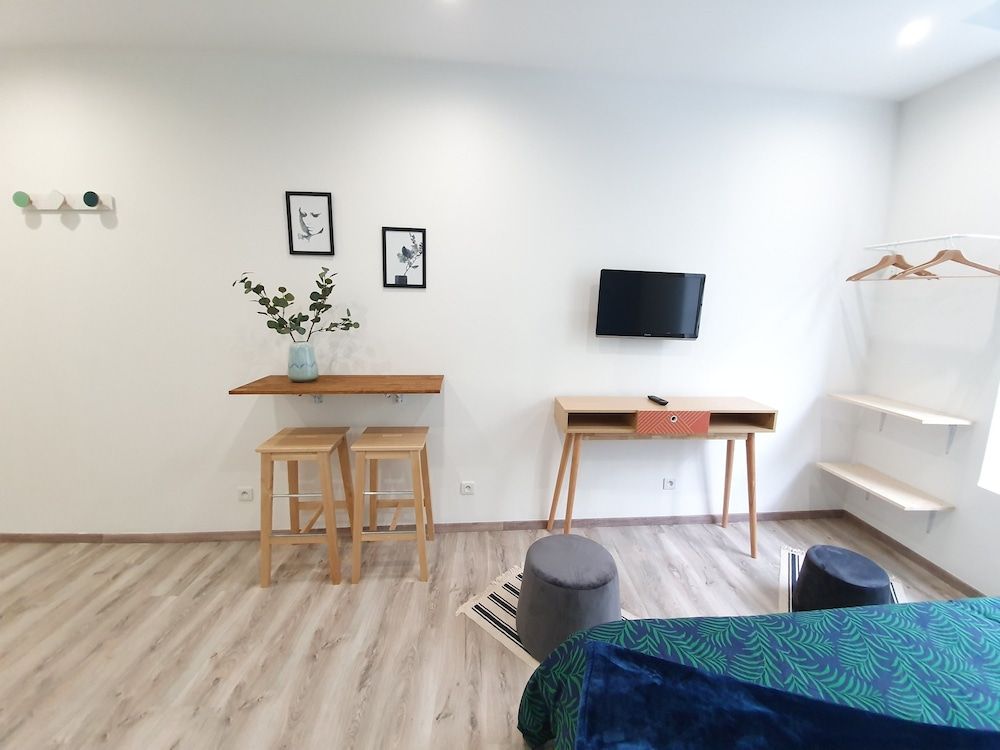 Home Sweet Home - Marais Studio 7