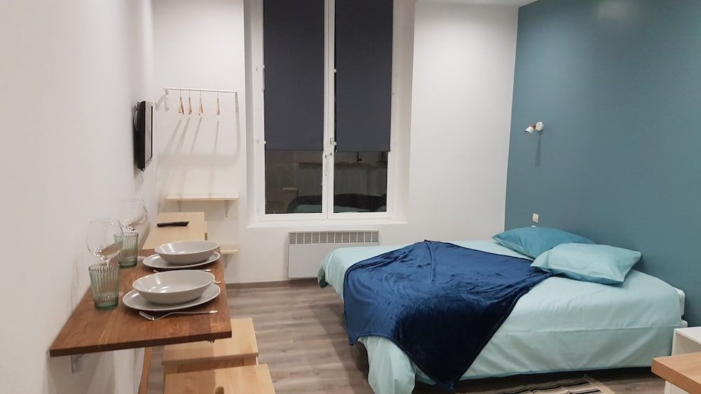 Home Sweet Home - Marais Studio 6