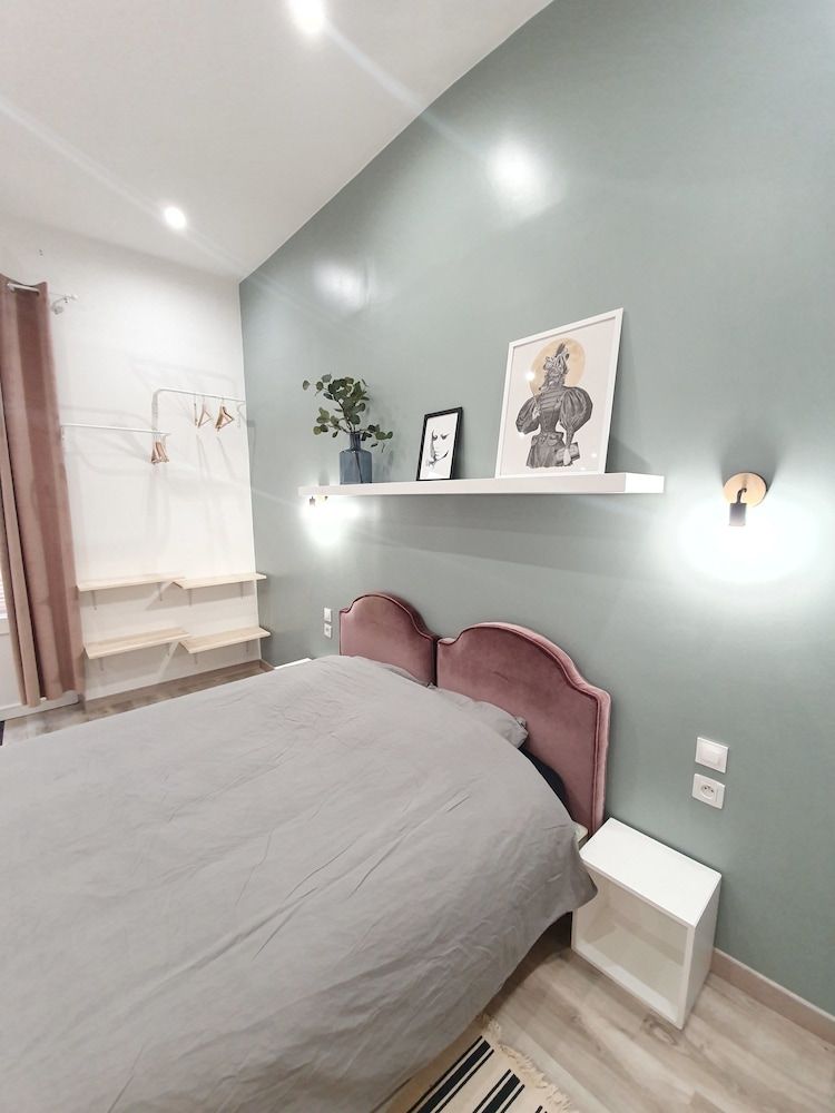 Home Sweet Home - Marais Apartment, Terrace 11