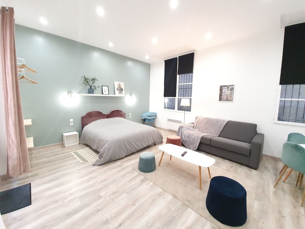 Home Sweet Home - Marais Apartment, Terrace 12