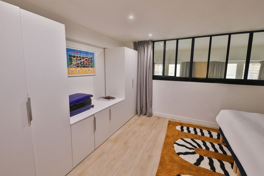 undefined Edgar Suites Paris Louvre - Richelieu 2 4