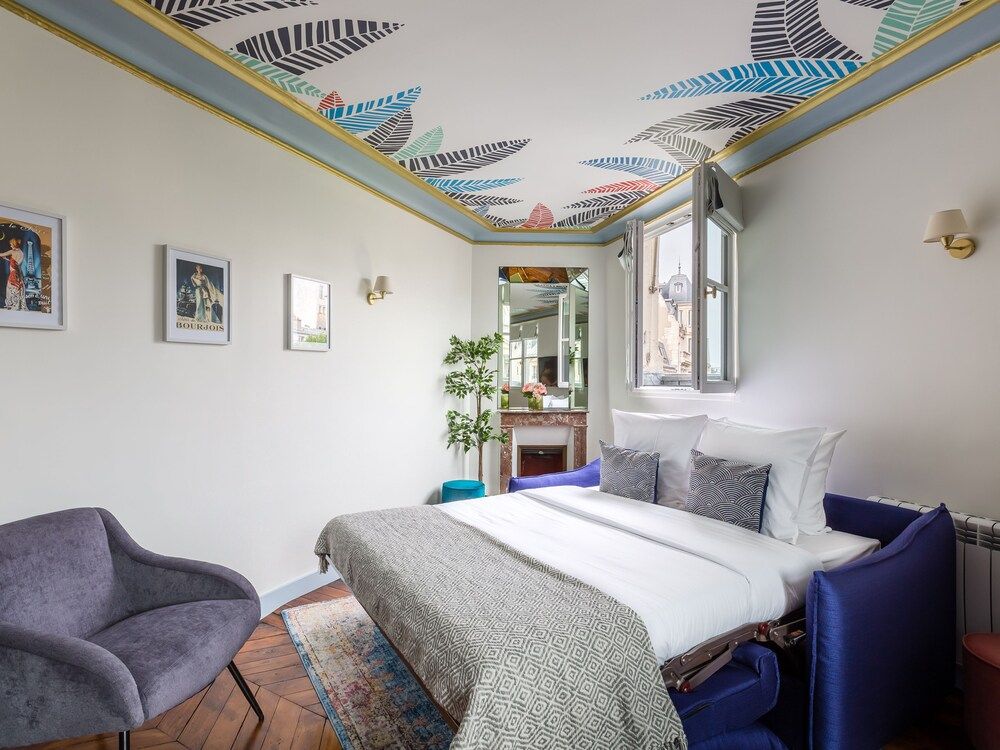 Luxury 2 Bedroom Duplex - Beautiful Monument View Luxury Apartment, Multiple Beds, City View 24