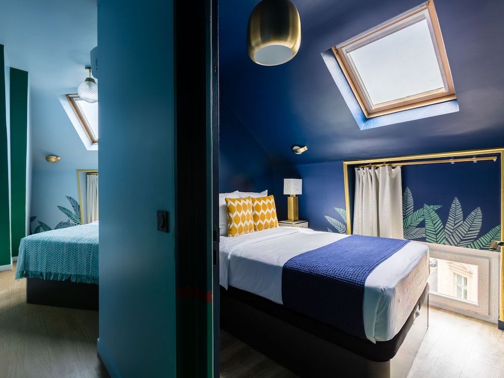 undefined Luxury 2 Bedroom Duplex - Beautiful Monument View 9