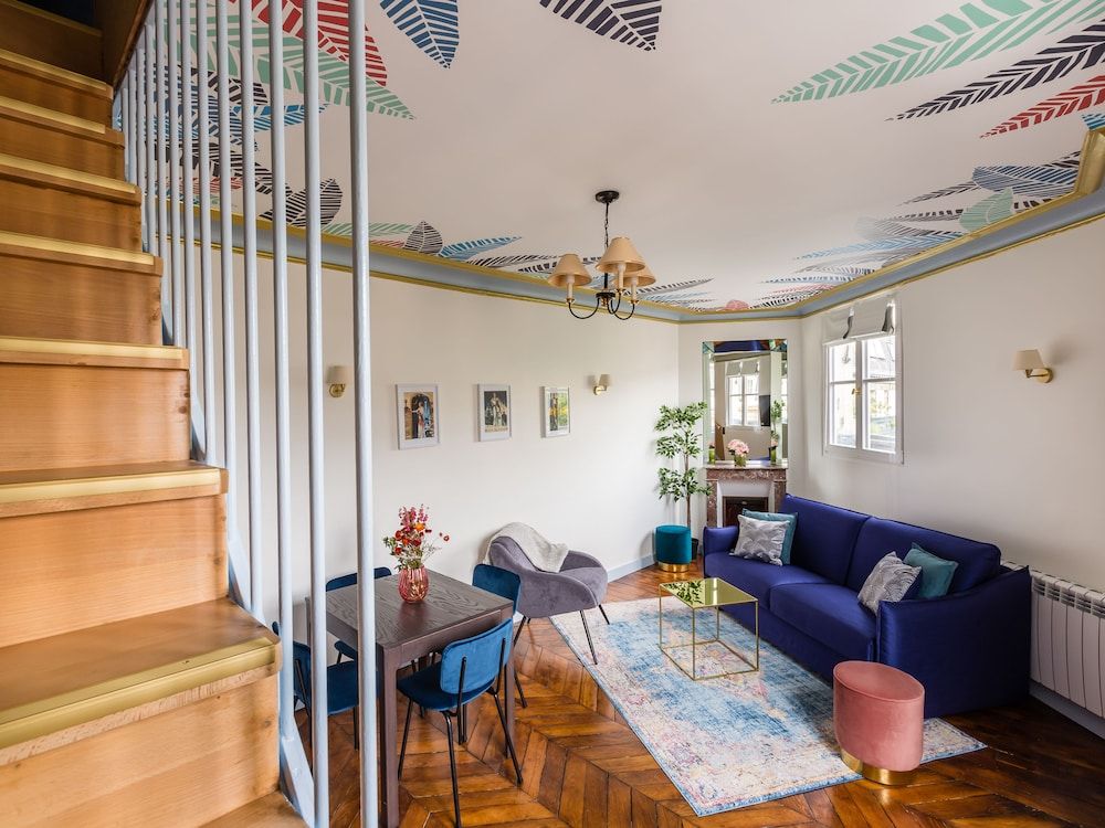 Luxury 2 Bedroom Duplex - Beautiful Monument View Luxury Apartment, Multiple Beds, City View 16